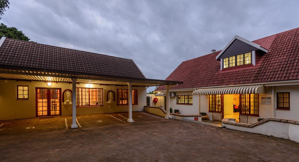 Zesty Guesthouse 爱德华港 外观 照片