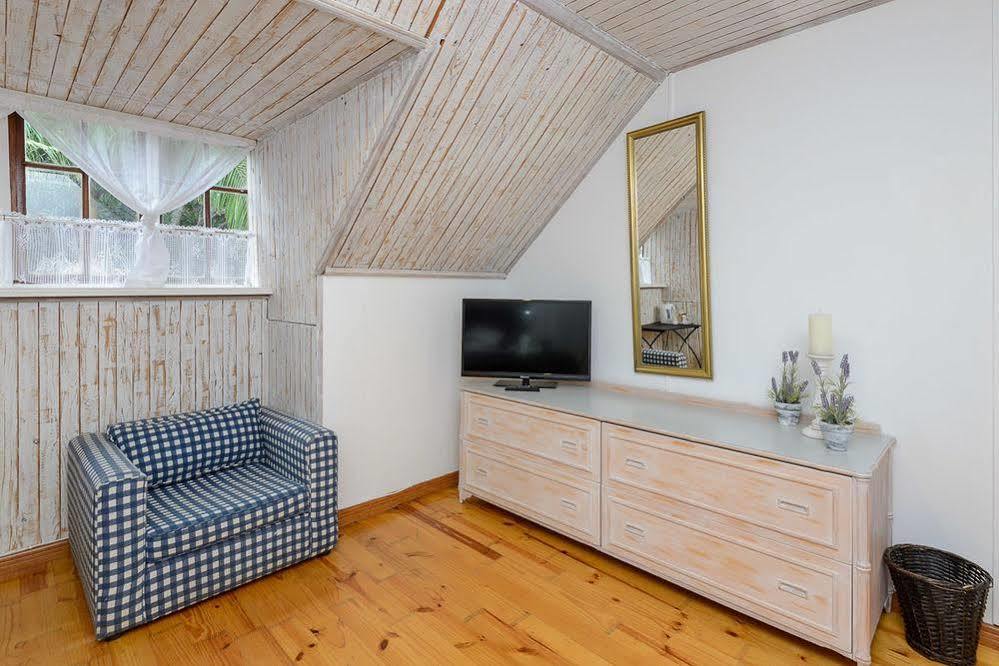 Zesty Guesthouse 爱德华港 外观 照片
