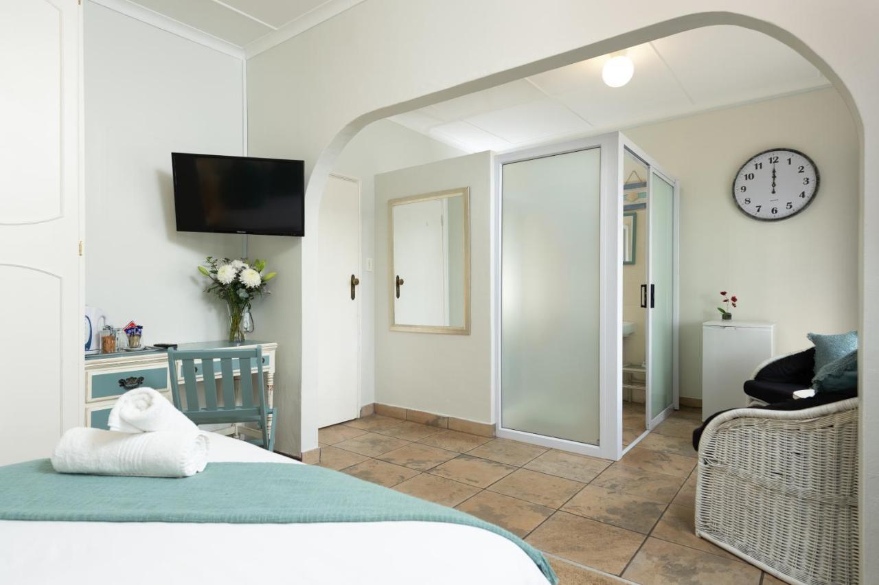 Zesty Guesthouse 爱德华港 外观 照片