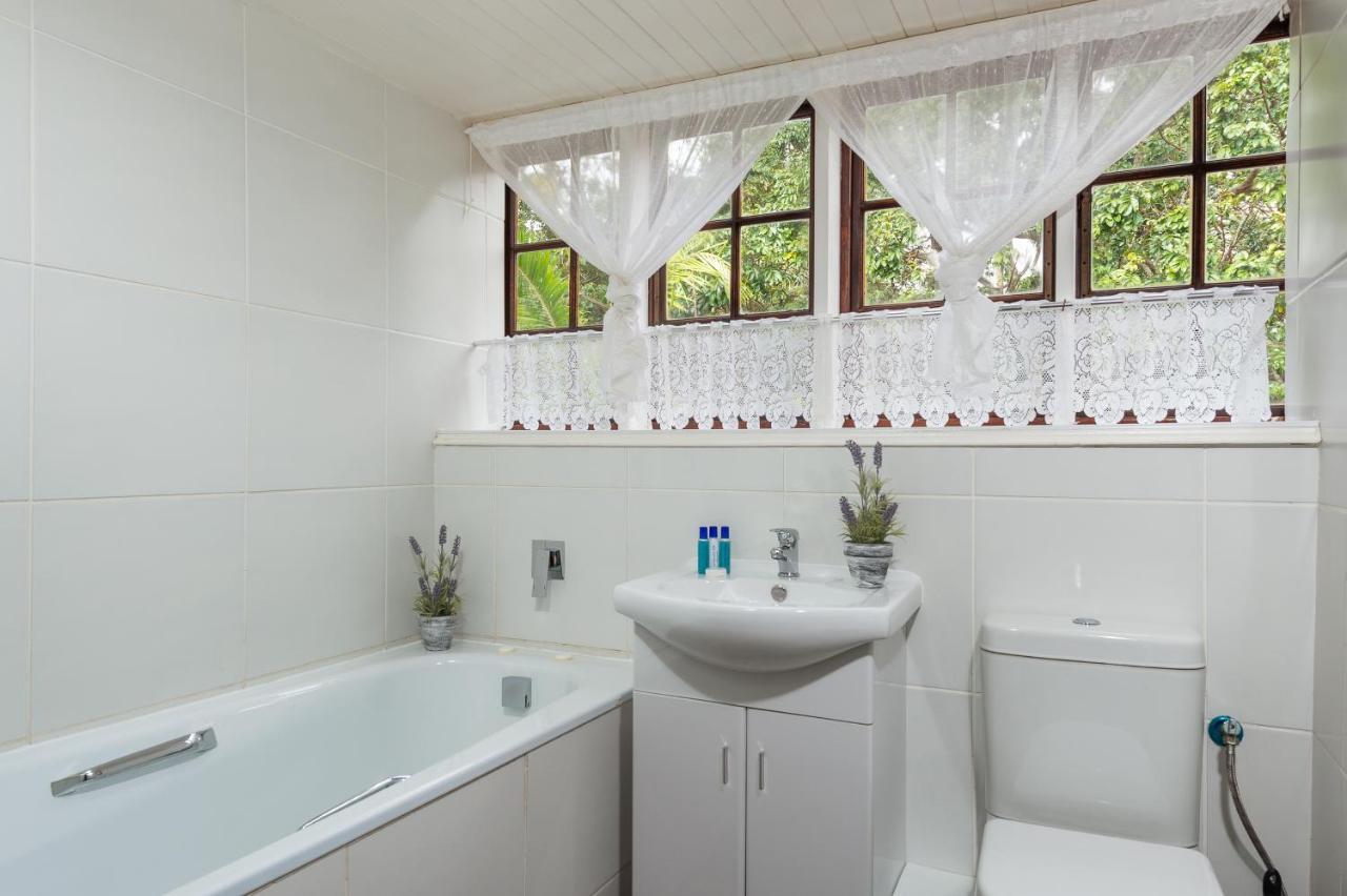 Zesty Guesthouse 爱德华港 外观 照片