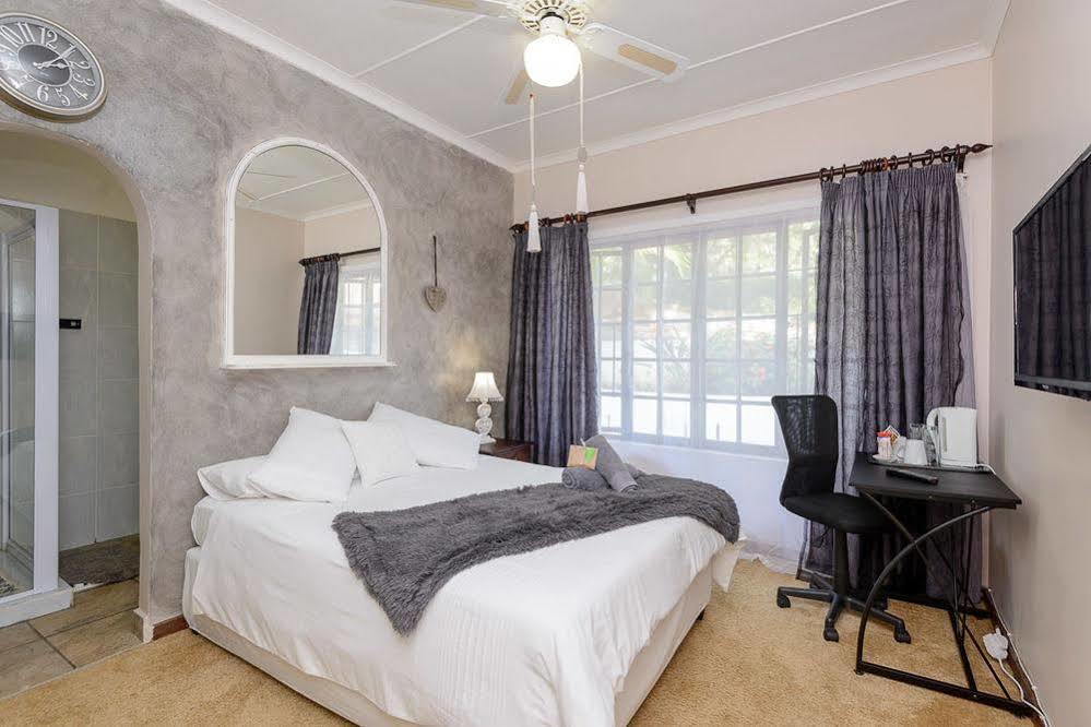 Zesty Guesthouse 爱德华港 外观 照片